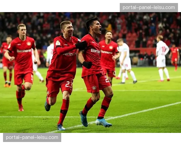 安德里希抢断后远射破门瞬间，勒沃库森客场取得关键领先